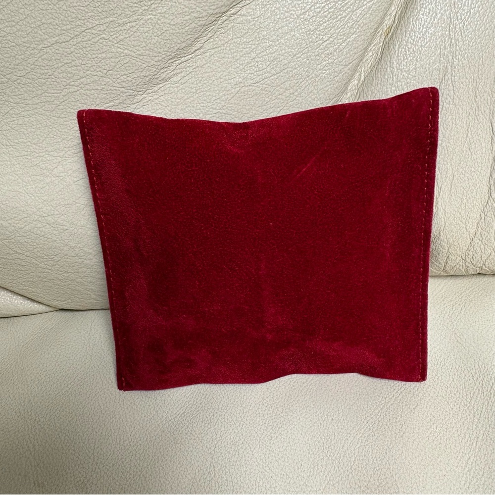 CARTIER Red Travel Pouch w/ Jewelry Pillow Snap Closure - Picture 2 of 13